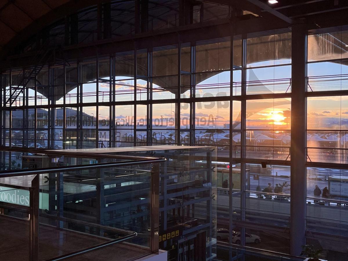 Aeropuerto de Alicante -Elche Miguel Hernández